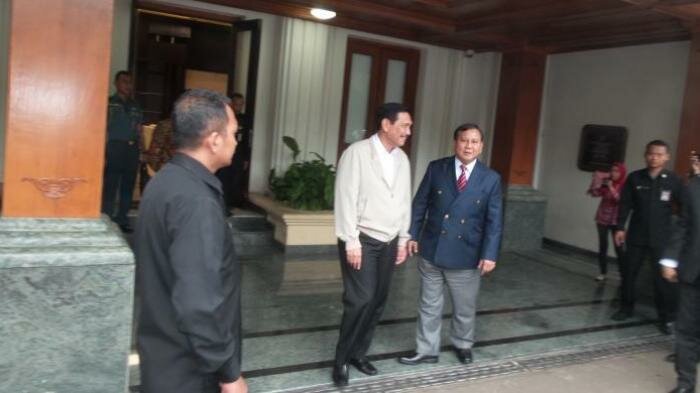 Give Me a Call, Kata Prabowo Subianto Kepada Luhut Pandjaitan